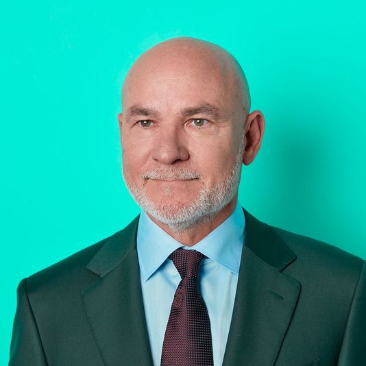 Portrait Picture Matthias Oertle